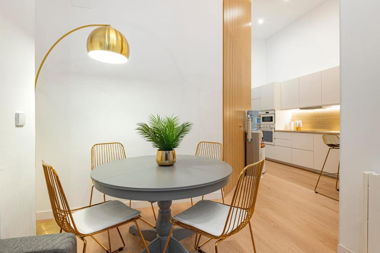 Smart Apartment Near Puerta Del Sol Madrid Exterior photo